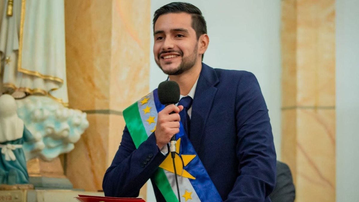 Envían a prisión al alcalde y a un concejal de Villanueva, Santander, por presuntos ofrecimientos de dinero para aprobar en el Concejo proyecto de empréstito.