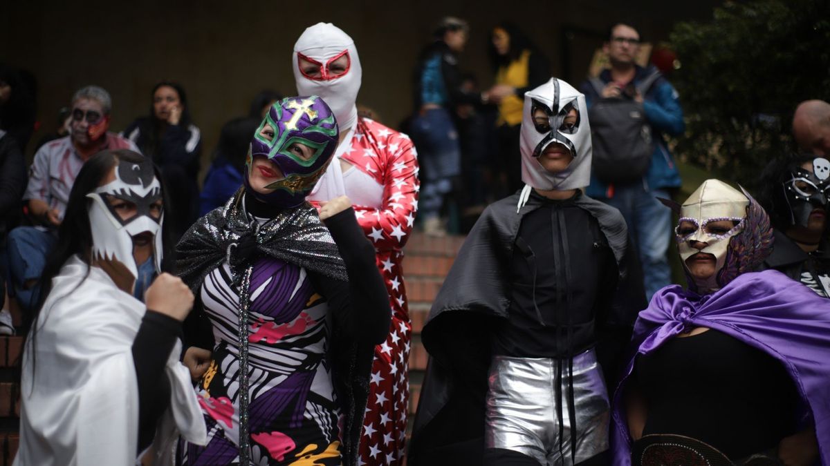 Personas disfrazadas