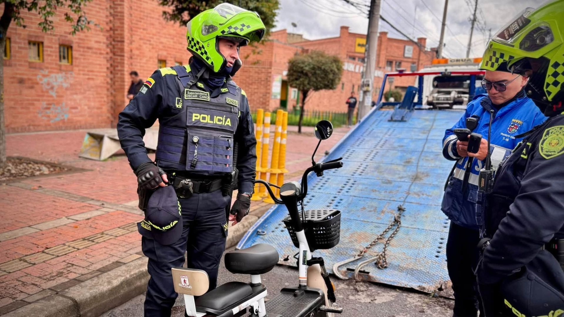 Controles a patinetas y bicicletas electricas en Chia - nuevas reglas velocidad casco SOAT multas 2027